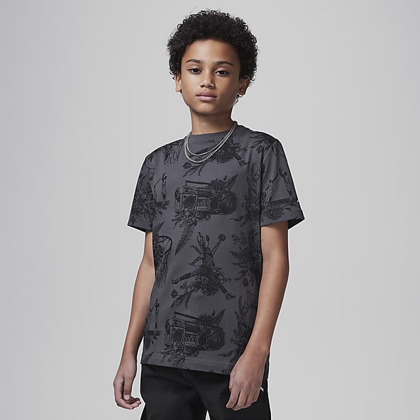 Nike big kids clothes hot sale